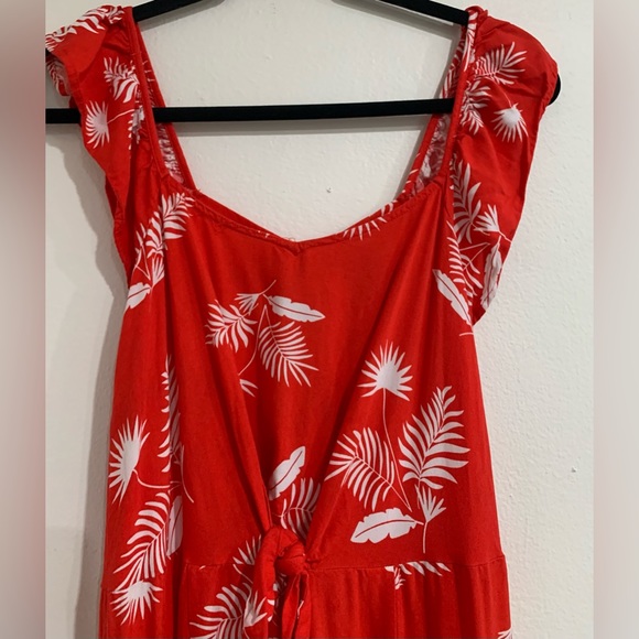 St John's Bay Jumpsuit Leaves Print Women's Size S, Red and White Wide Leg Crop - Picture 8 of 16